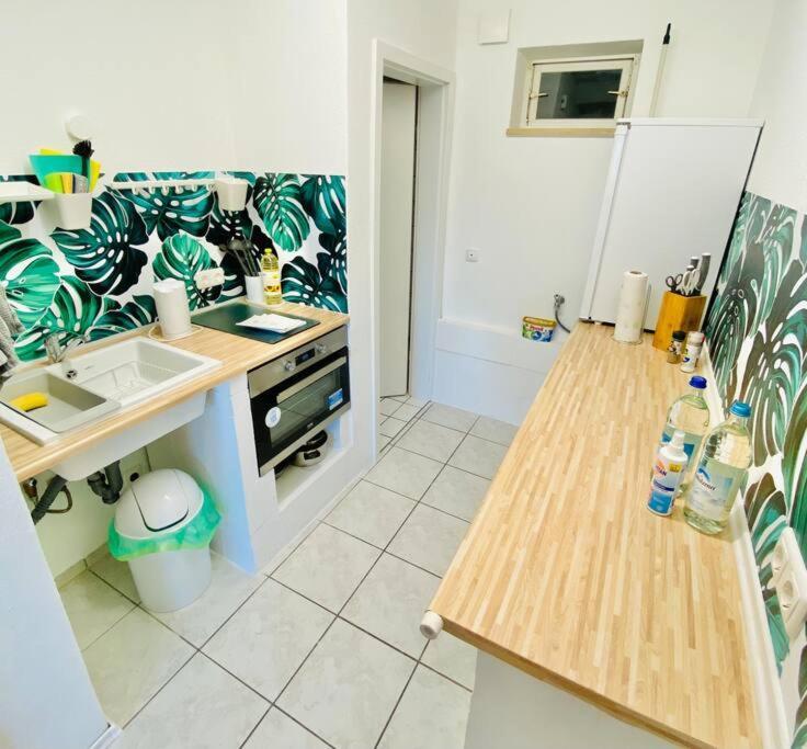 Moderne Wohnung In Vorstadtidylle Zu Bayreuth Heinersreuth Bagian luar foto